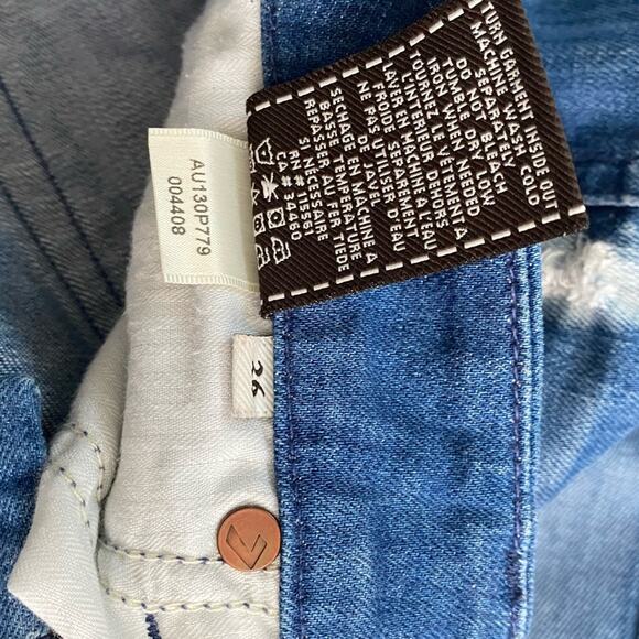 7FAMK Bootcut Jeans SZ 26P Lexie Low Rise Bleached Denim Distressed - Picture 7 of 9